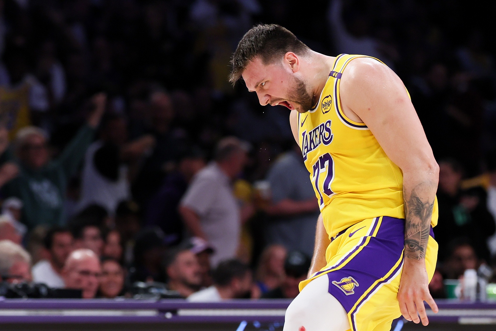 独行侠易主引爆NBA 东契奇表态期待联手湖人冲击总冠军